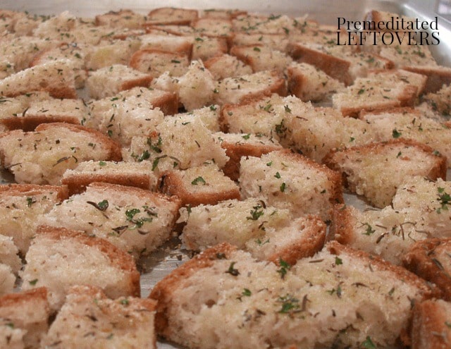 Quick and Easy Homemade Garlic and Onion Croutons made with bread slices, olive oil, and spices.