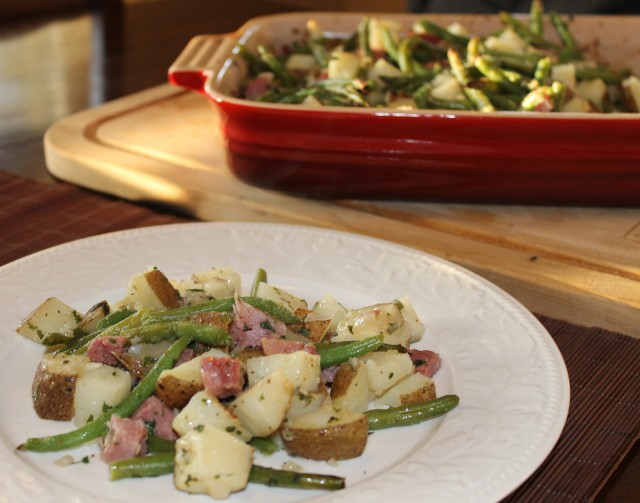 Quick and Easy Roasted Potato and Ham Casserole Recipe with Green Beans 