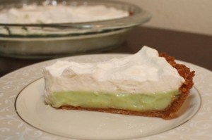 Key Lime Pie Recipe with Graham Cracker Crust and Whipped Cream Topping 