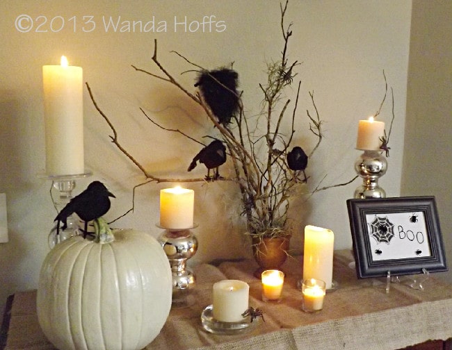 Subtlely spooky Halloween Table decorations - tips for how to recreate this look