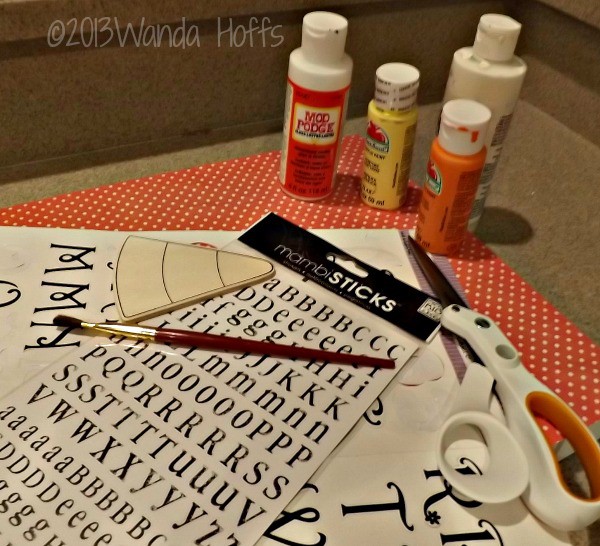 How to Make a "Keep Calm and Eat Candy Corn" Sign - Easy DIY fall craft project