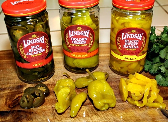 I add several types of Lindsay Peppers to my white chili recipe #FreshFinds from Save Mart