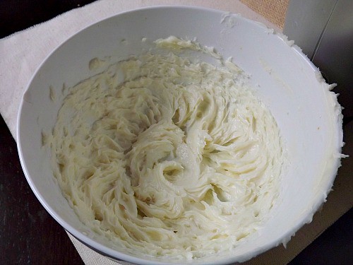 Making a natural whipped baby bottom balm