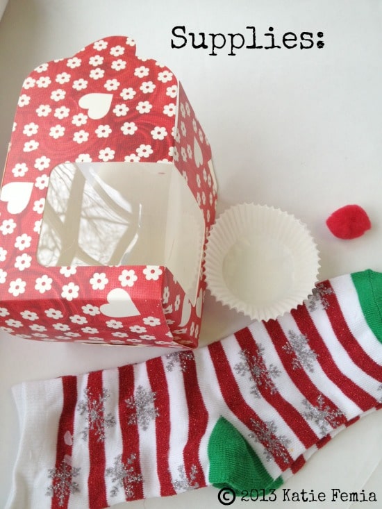 DIY Sock Cupcake  - a quick and easy gift idea