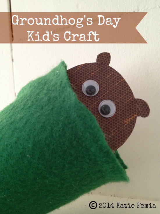 Groundhog Puppet: A Groundhog's Day Craft for Kids- This frugal and easy Groundhog's Day craft is a fun activity to do with your children.