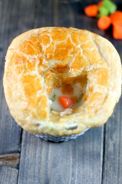 A quick and easy recipe for chicken pot pies with a puff pastry crust.