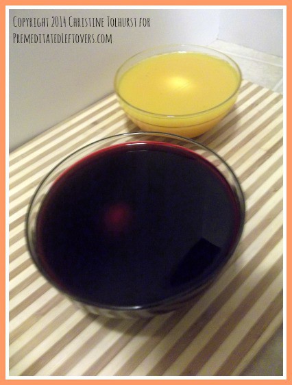 natural dye for Easter eggs - be sure to use glass bowls with your natural Easter egg dye!