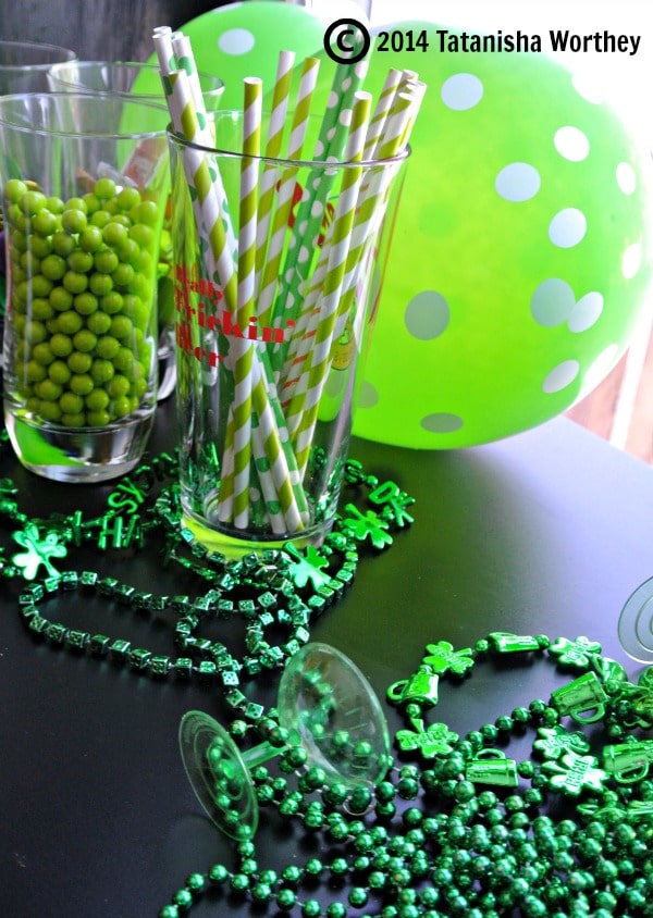 St. Patrick's Day table decor and side table fun