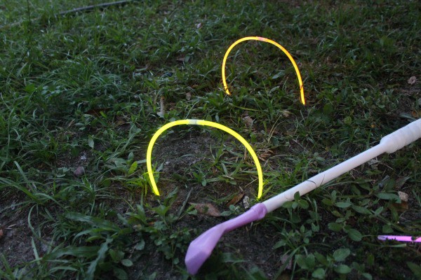 golf glow + 5 Night Games Using Glow Sticks
