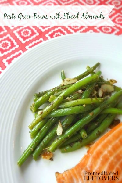 A quick and easy recipe for Pesto Green Beans with Sliced Almonds. Spice up your green beans by adding pesto and almonds next time you cook green beans.