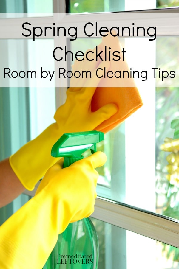 Spring Cleaning Checklists Room by Room Printable and Cleaning Tips - A list of room by room spring cleaning tips and a printable spring cleaning schedule.