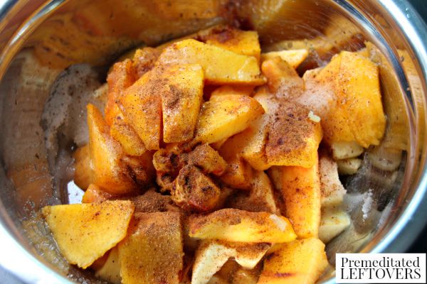 How to Make Peach and Apple Cobbler Filling