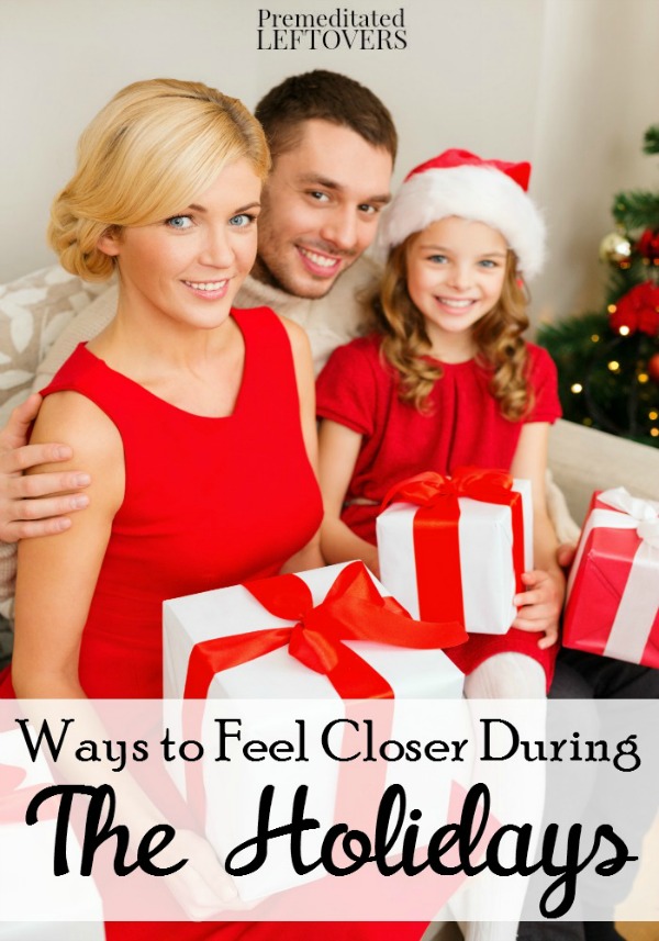 Ways to Connect with Family During the Holidays- Feel closer to your family this holiday season despite the rush. Here are some great ways to get started.