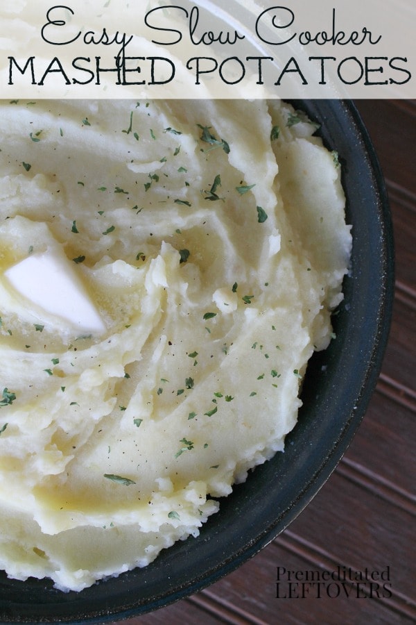 Slow Cooker Mashed Potatoes Recipe - How to make a large batch of mashed potatoes in a Crock Pot. It's so easy! Cook and mash in the slow cooker, no draining required! Serve from the slow cooker and you have one less dish to clean. 