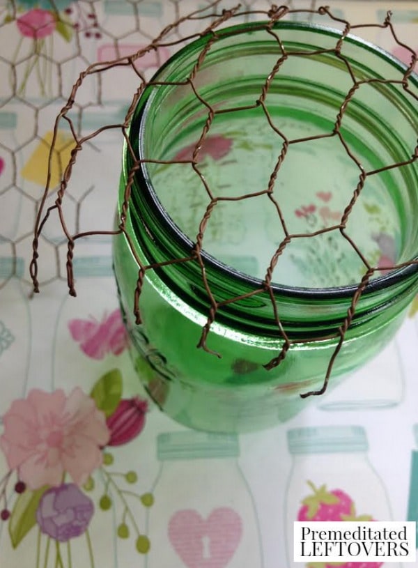 DIY Rustic Mason Jar Makeup Brush Holder- cover top with chicken wire