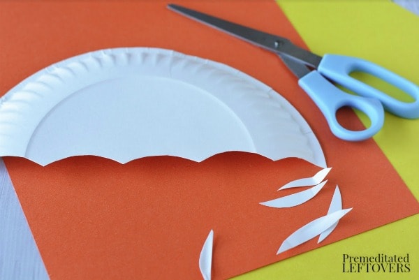 Paper Plate Umbrella Craft- cut out 