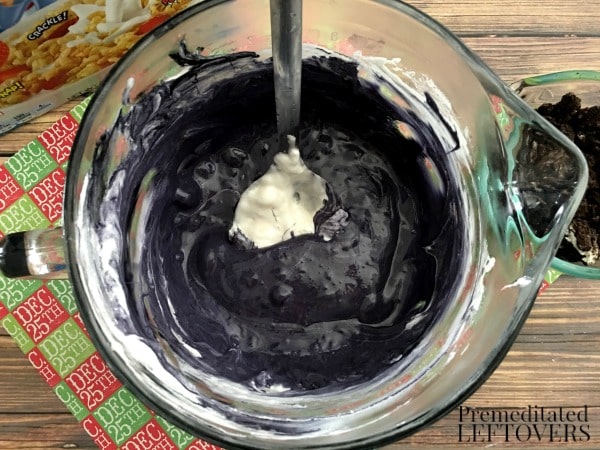 Lump of Coal Rice Krispie Treats- mis in food coloring 