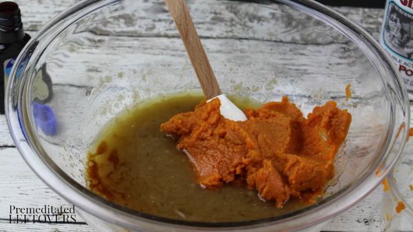 Pumpkin Snickerdoodles Recipe with Cinnamon Chips- mixing wet ingredients