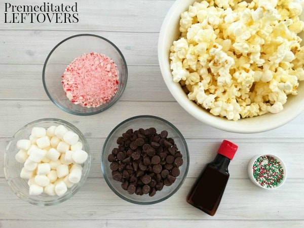 Easy Peppermint Chocolate Drizzled Popcorn Recipe