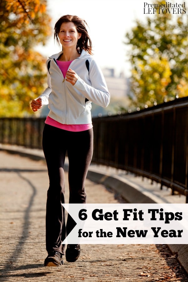 Here are 6 Get Fit Tips for the New Year that wont cost you a lot of time or money. Give them a try in order reach new health and fitness goals.