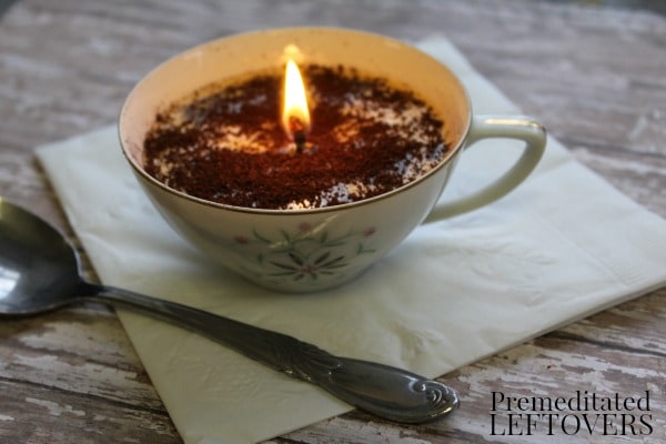 Make your own Easy Coffee Scented Candles to give as gifts or to brighten up any room! This easy tutorial is a favorite that anyone can follow
