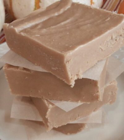 Easy-Peanut-Butter-Fudge-dairy-free-option