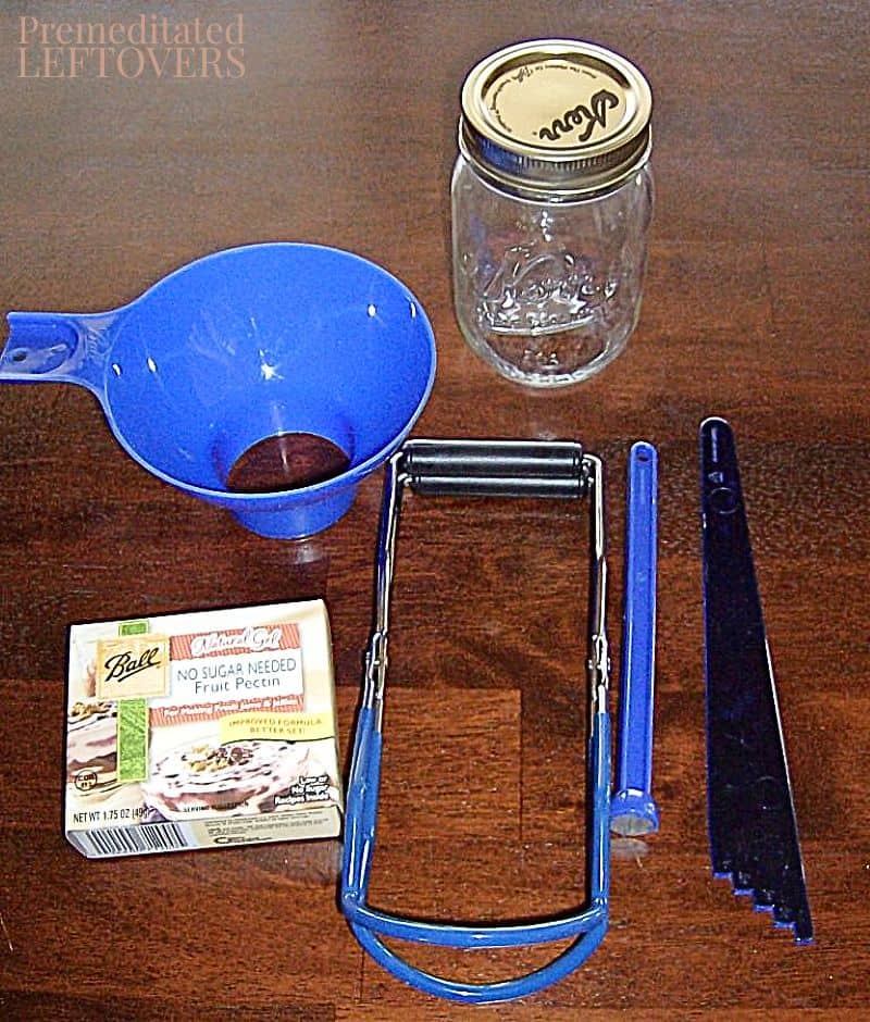 Materials for making strawberry jam