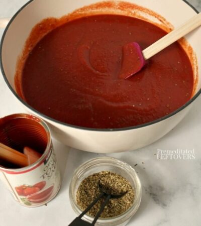 How to make spaghetti sauce using tomato sauce and pantry spices.