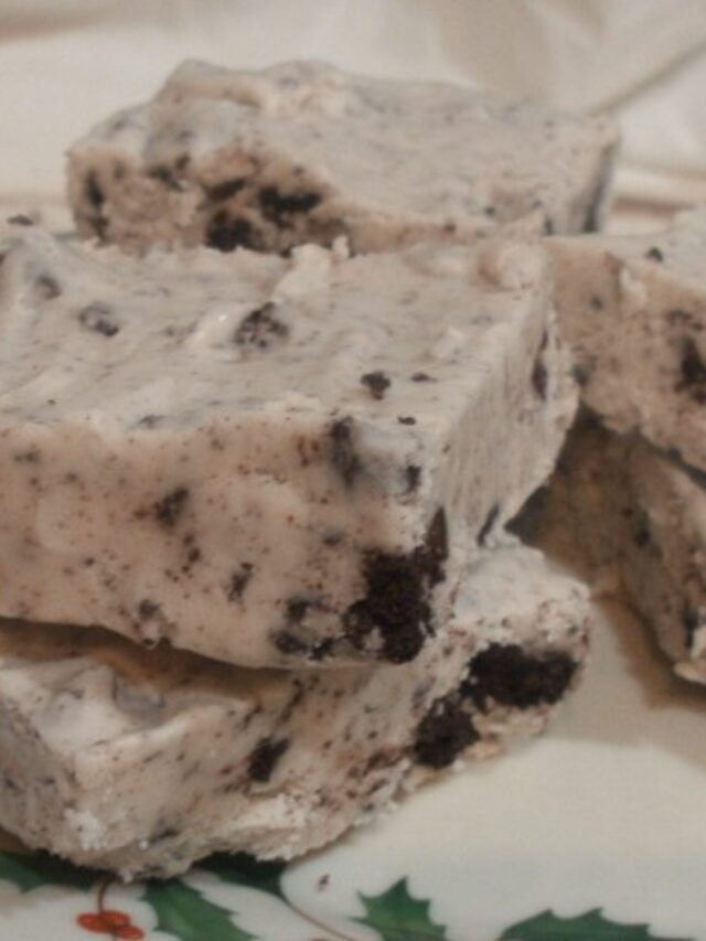 Cookies and Cream Fudge Story