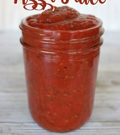 Learn how to make pizza sauce with this quick and easy pizza sauce recipe.