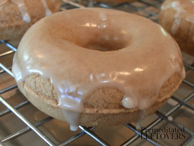 gluten-free chai doughnuts recipe with vanilla glaze