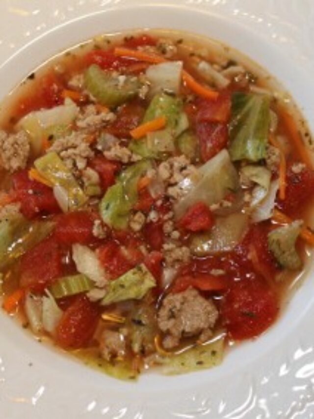 Delicious Cabbage Roll Soup with Turkey Story