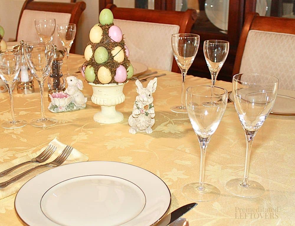 Easter Table Decorations- no need to overdo them.