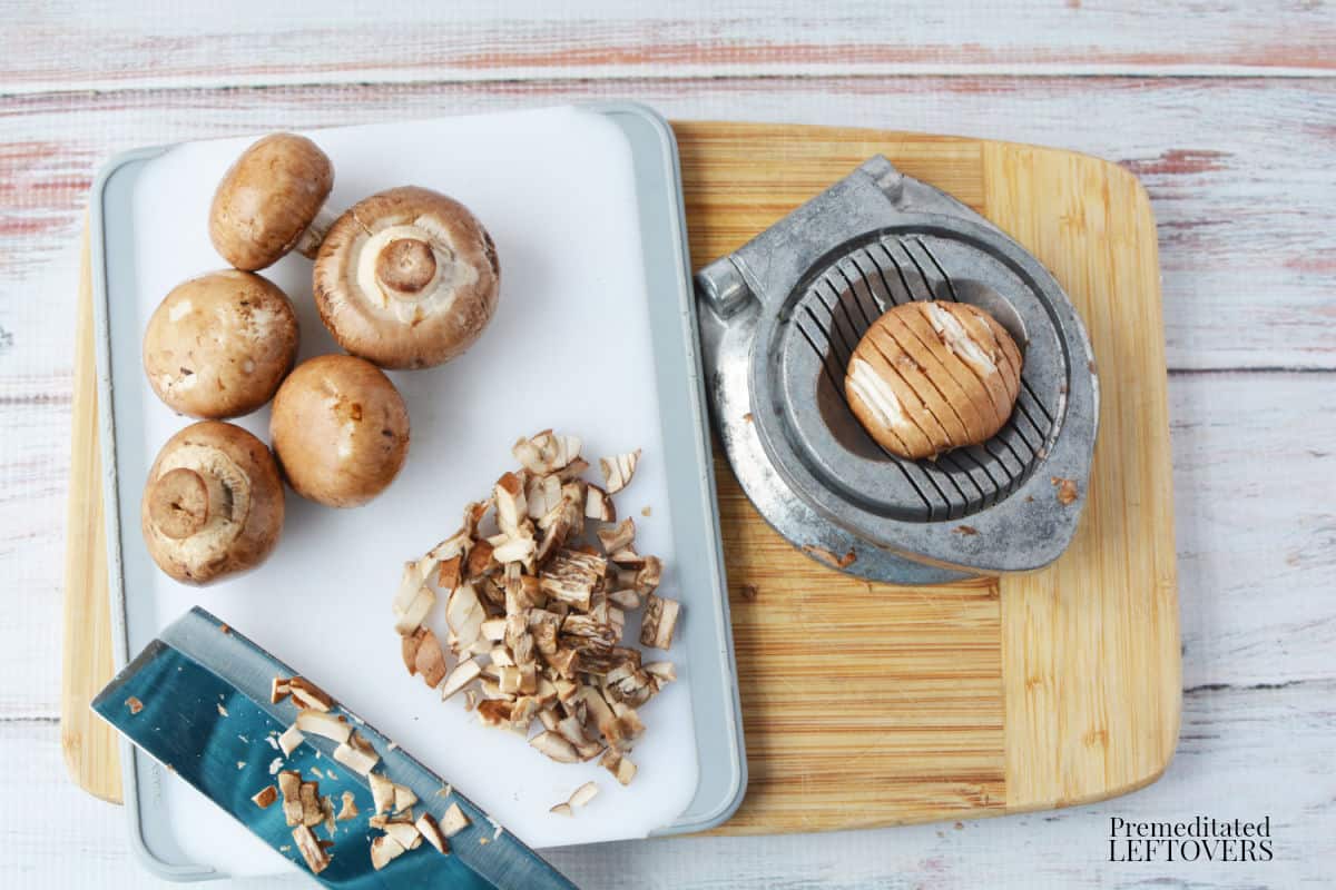 use an egg slicer to quickly slice mushrooms