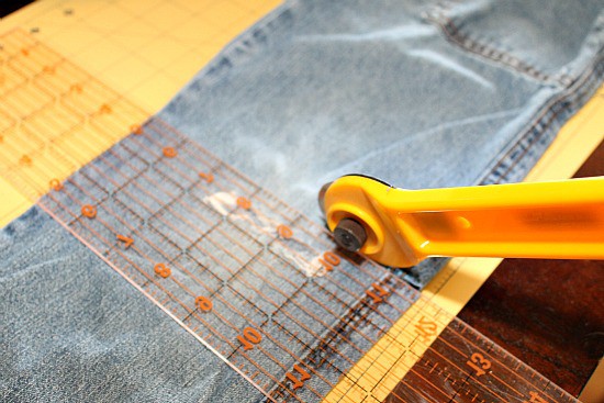 Use a rotor cutter, and ruler to make even cut on cutoffs