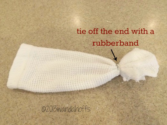 Easy christmas craft snowman made with a sock and rice