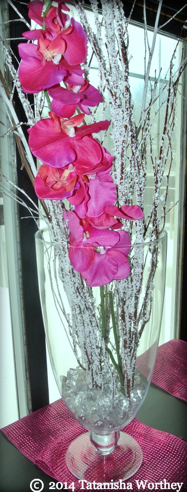 Frugal Valentine's Day Centerpiece - Valentine Table Decor Vase + more Frugal Valentine's Day Table Decor Ideas