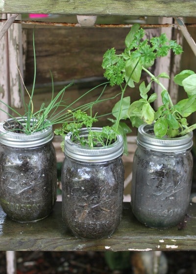 how to make a mason jar planter
