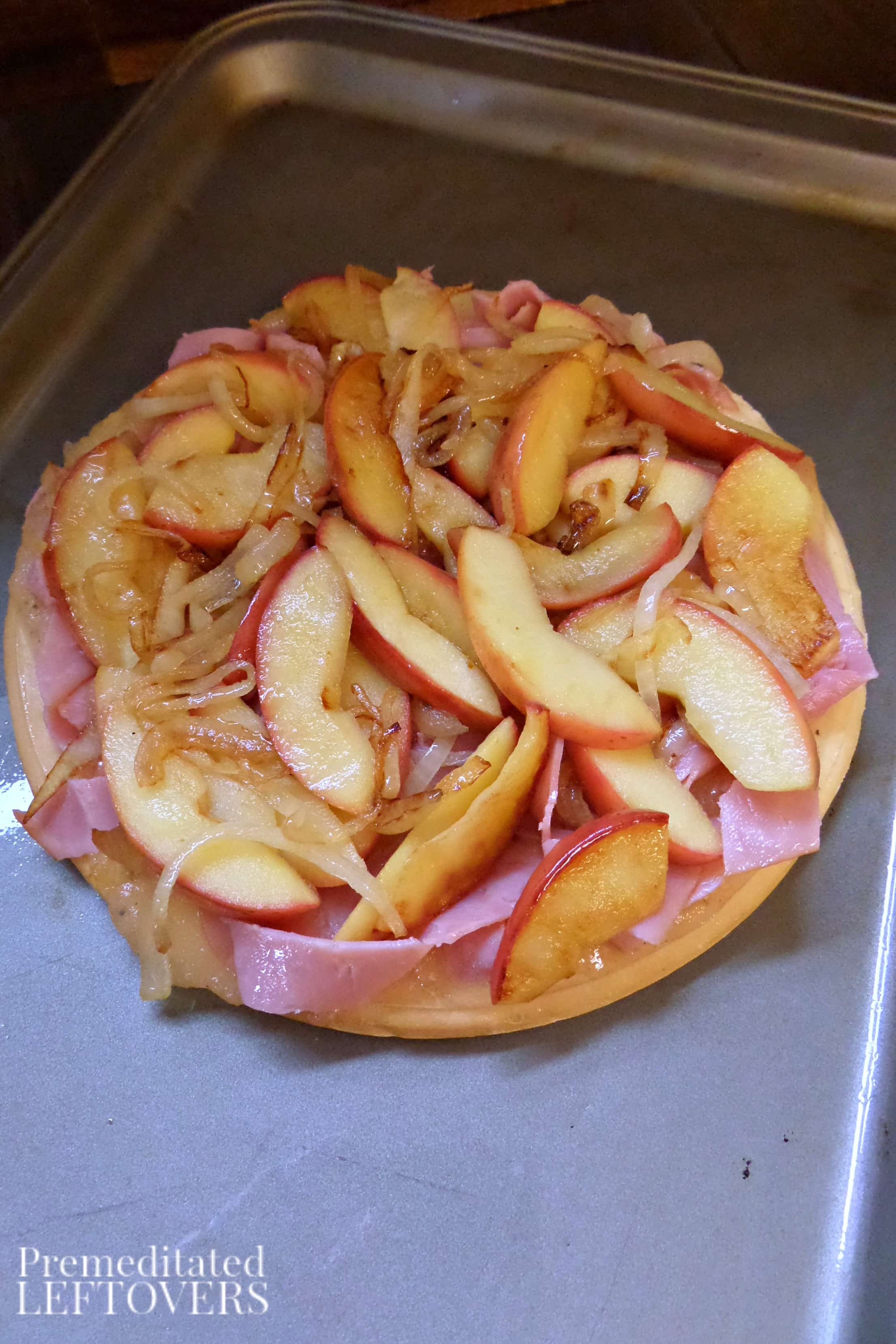 Savory Apple Pizza toppings
