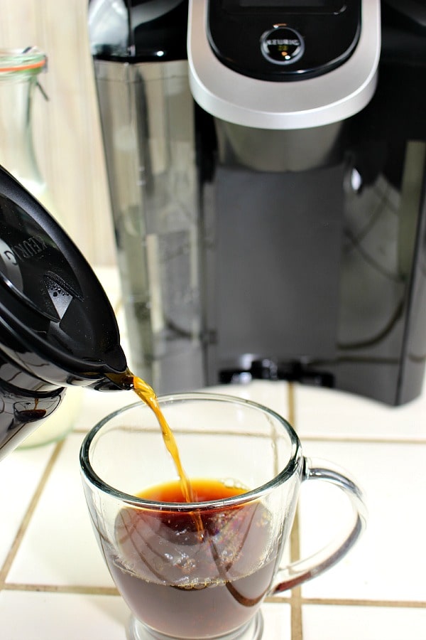 Keurig 2.0 carafe is flexibile and can brew 4 cups or one.