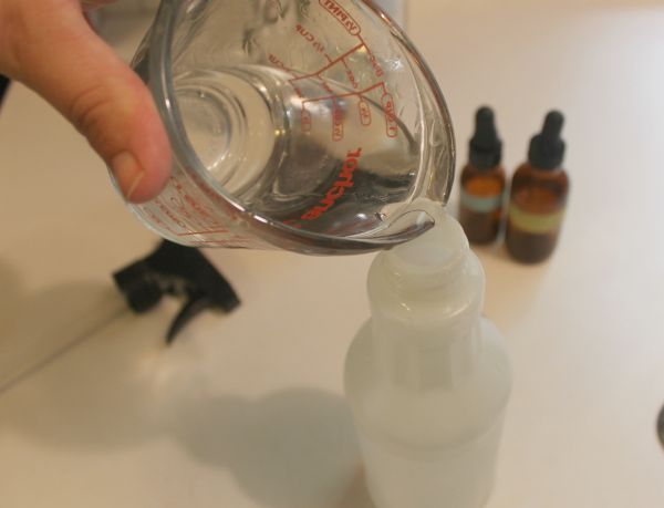 How to Make Homemade Air Freshener Spray