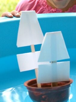 Cute floating Mayflower boat Thanksgiving craft