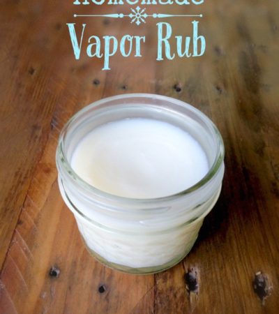 Homemade Vapor Rub- This DIY vapor rub is all natural and petroleum free. Use it on adults and kids alike when the sniffles set in this cold and flu season.
