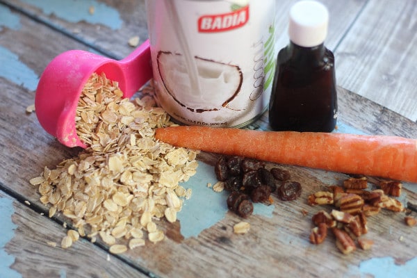 Carrot Cake Overnight Oatmeal- ingredients