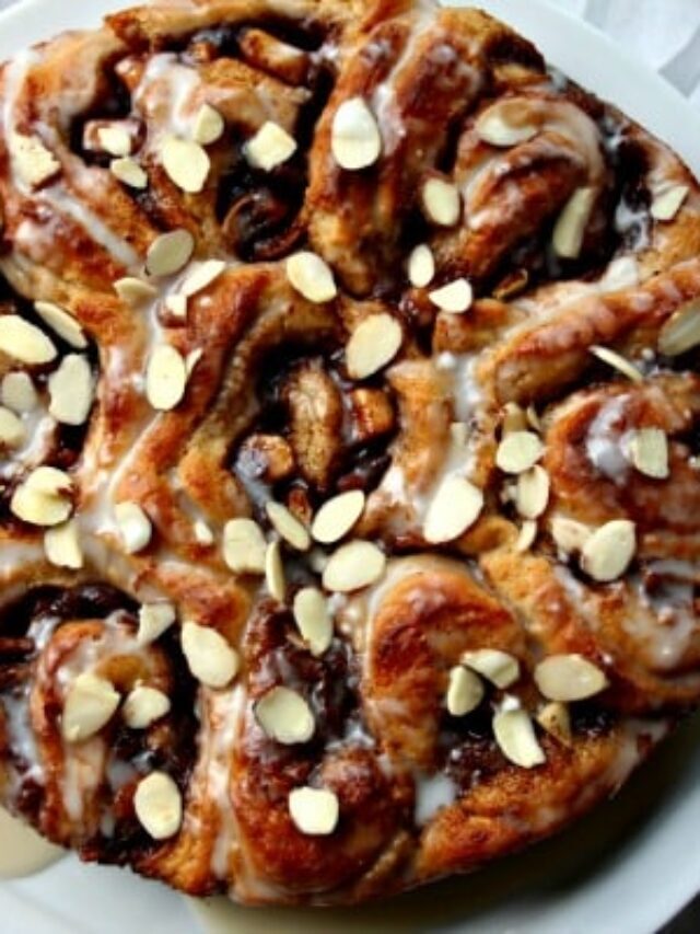 Easy Apple and Bacon Cinnamon Rolls Recipe Story