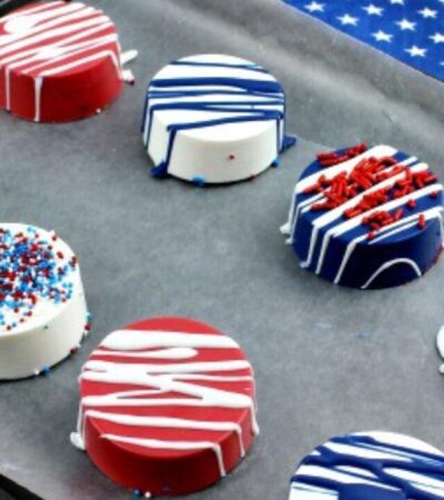 Chocolate Covered Oreos are an easy Patriotic dessert that everyone loves! A few molds and of course, your favorite double stuffed OREO cookies and you have a perfect dessert!