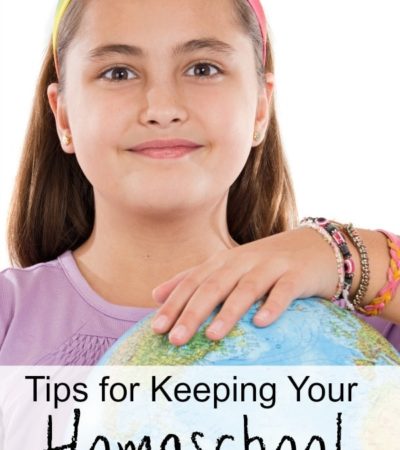 Tips for Keeping Your Homeschool Classroom Running Smoothly- turn chaos in the classroom into a smooth running day with these homeschooling tips!