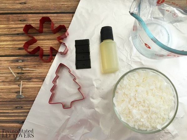 Scented Cookie Cutter Christmas Candles- materials 