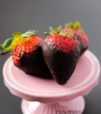 cropped-chocolate-covered-strawberries-recipe-plated.jpg