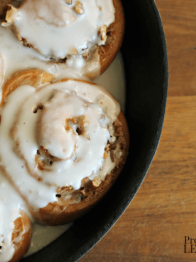 Gooey Pecan Spiced Cinnamon Rolls Story